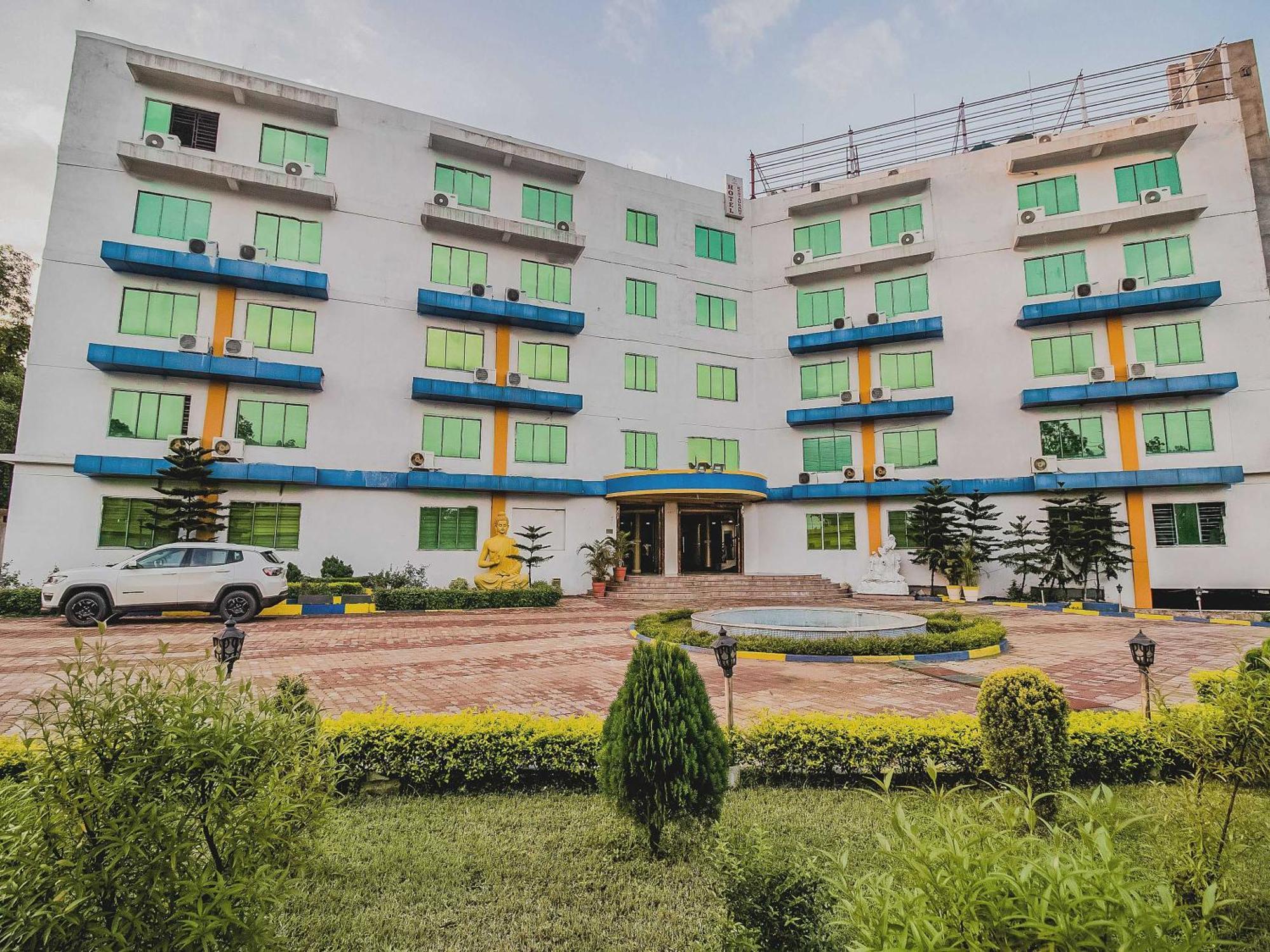Collection O Panorama Country Club And Resort Rupnarayanpur Eksteriør billede
